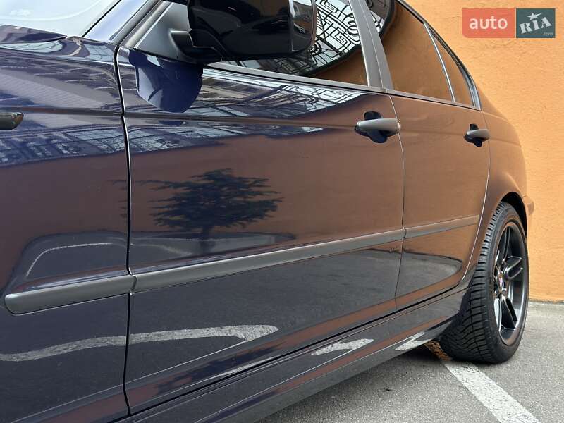 Седан BMW 3 Series 2003 в Одессе