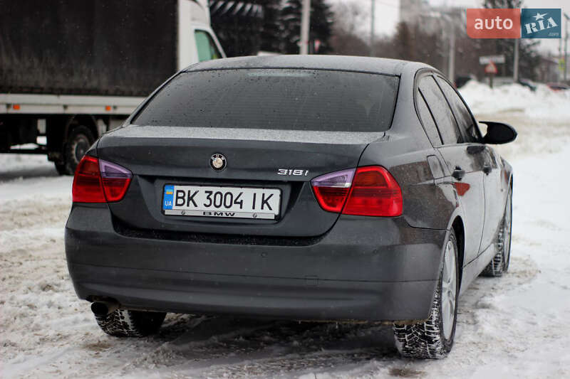 Седан BMW 3 Series 2006 в Кременце фото 9 Седан BMW 3 Series 2006 в Кременце