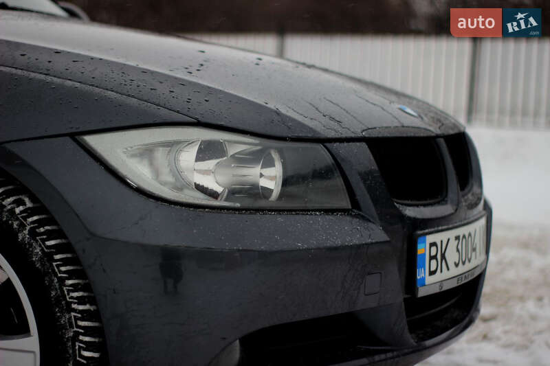 Седан BMW 3 Series 2006 в Кременце фото 28 Седан BMW 3 Series 2006 в Кременце