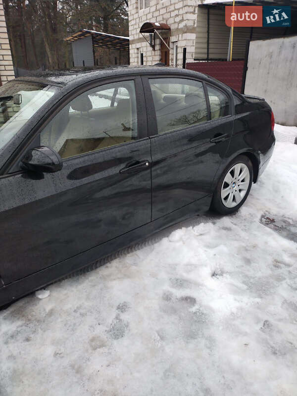 Седан BMW 3 Series 2006 в Луцке