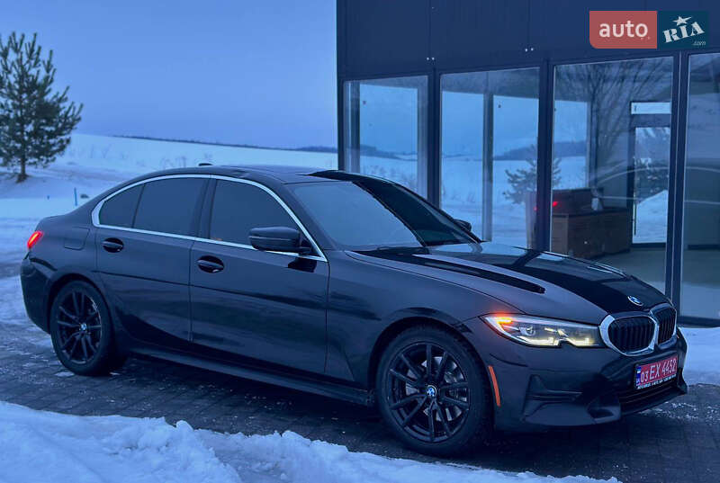 Седан BMW 3 Series 2020 в Львове