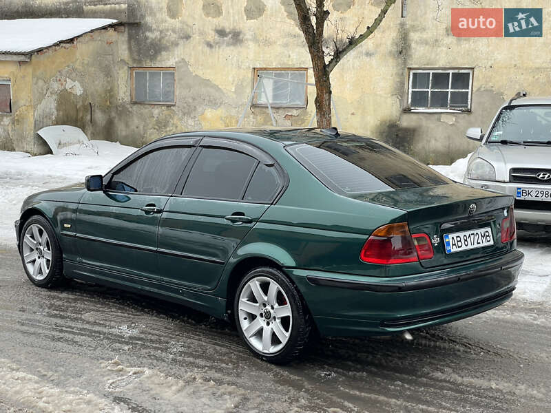 Седан BMW 3 Series 1998 в Корце