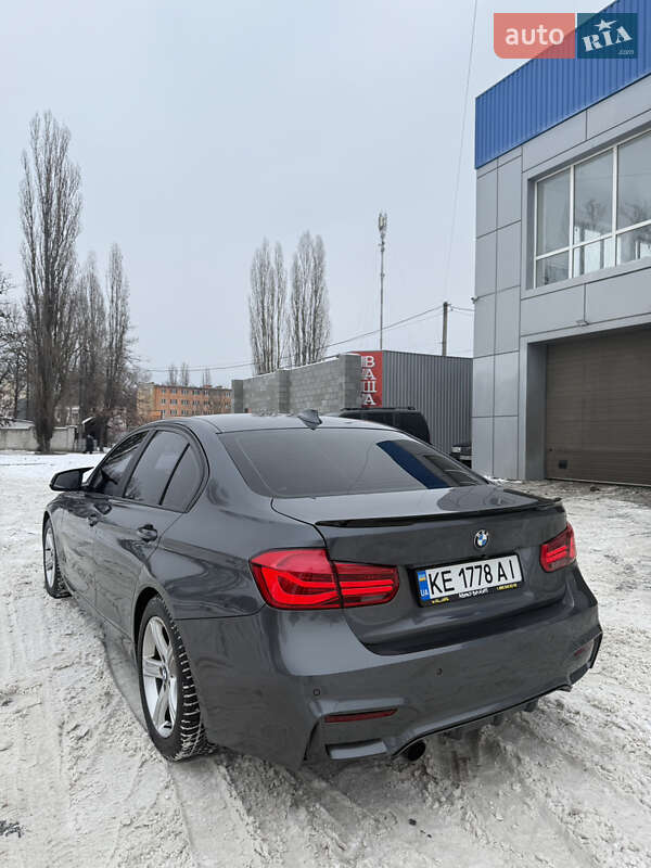 Седан BMW 3 Series 2013 в Киеве