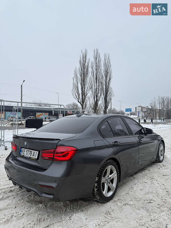 Седан BMW 3 Series 2013 в Киеве