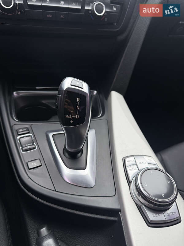 Седан BMW 3 Series 2013 в Киеве