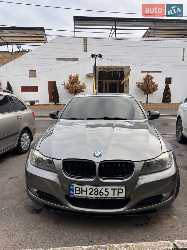 Седан BMW 3 Series 2010 в Одессе фото Седан BMW 3 Series 2010 в Одессе