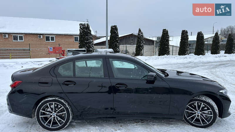 Седан BMW 3 Series 2019 в Виннице