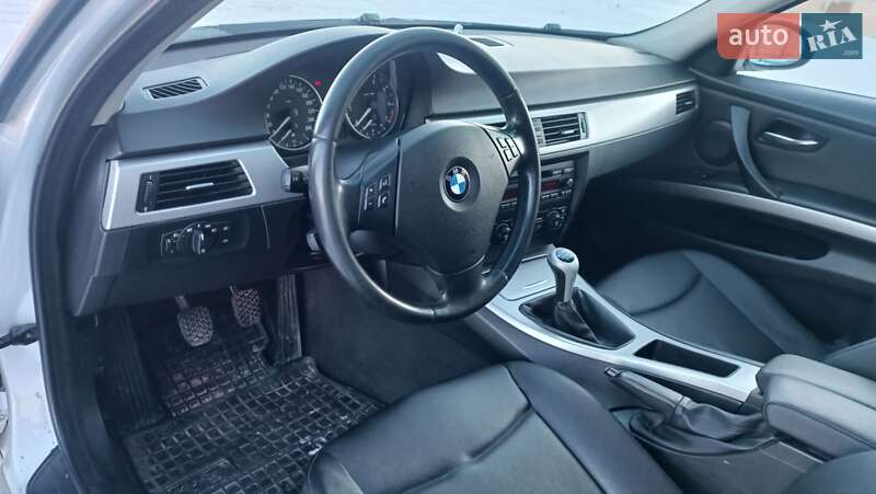 Универсал BMW 3 Series 2005 в Сарнах фото 95 Универсал BMW 3 Series 2005 в Сарнах