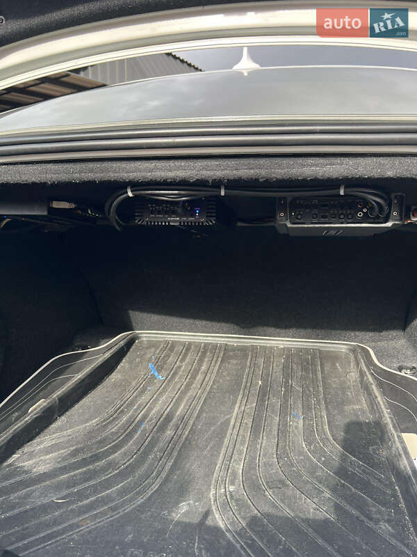 Седан BMW 3 Series 2013 в Полонном