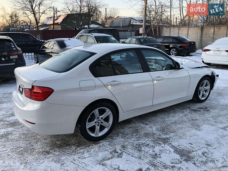 Седан BMW 3 Series 2014 в Ирпене