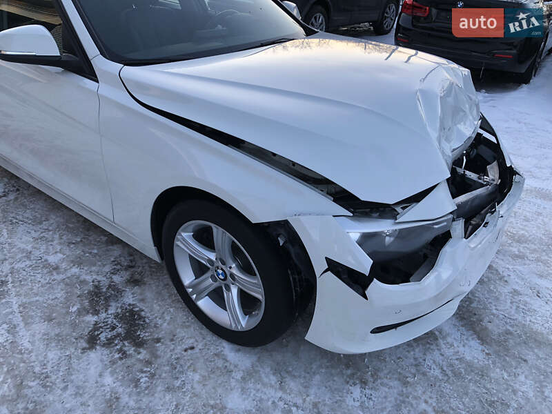 Седан BMW 3 Series 2014 в Ирпене