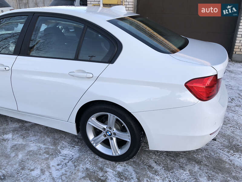 Седан BMW 3 Series 2014 в Ирпене