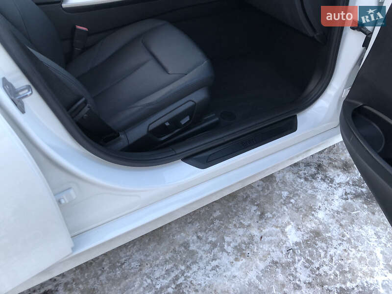 Седан BMW 3 Series 2014 в Ирпене