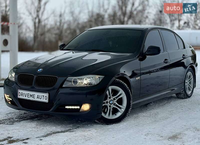 BMW 3 Series 2011 BMW 3 Series 2011