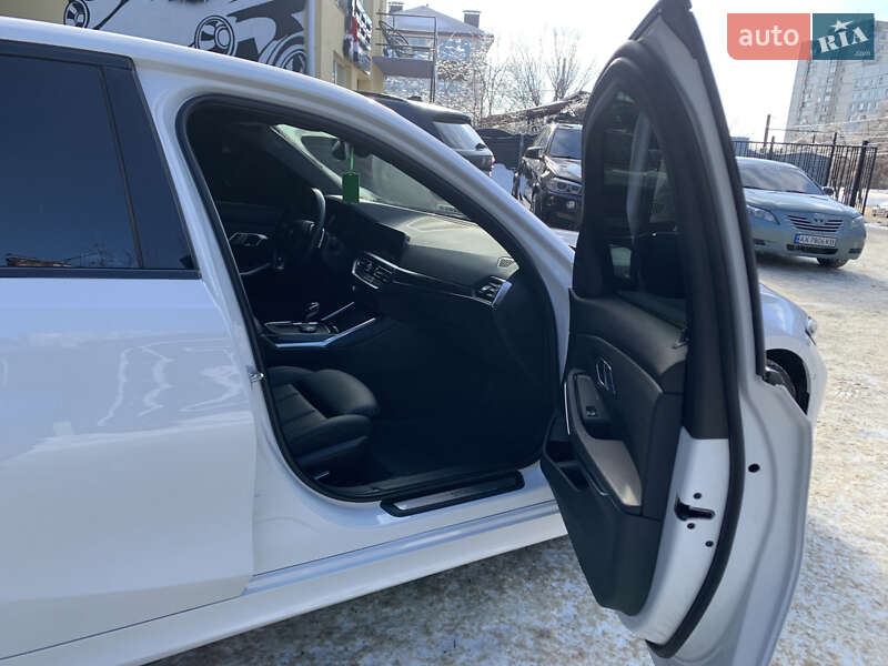 Седан BMW 3 Series 2021 в Харькове