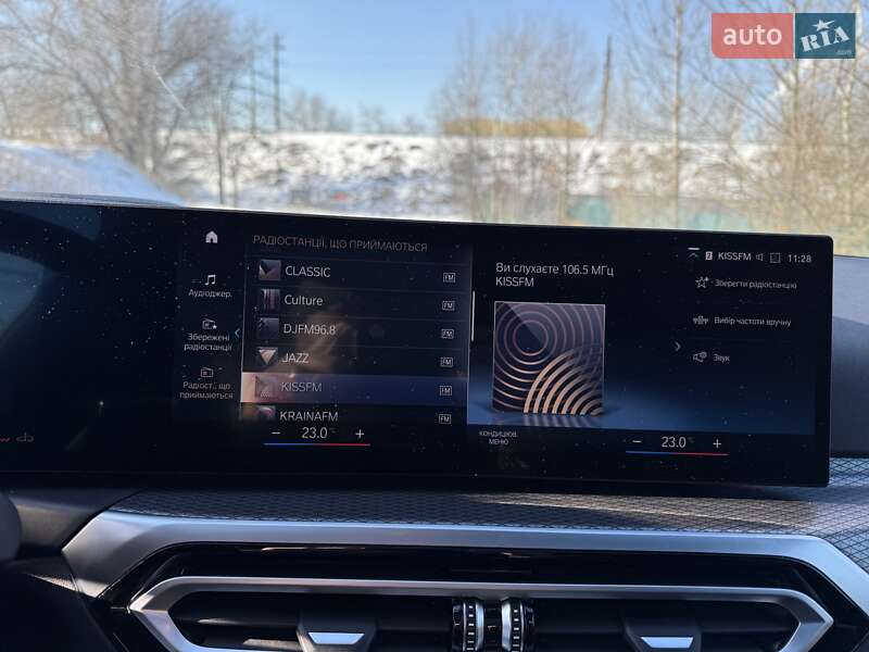 Седан BMW 3 Series 2022 в Киеве