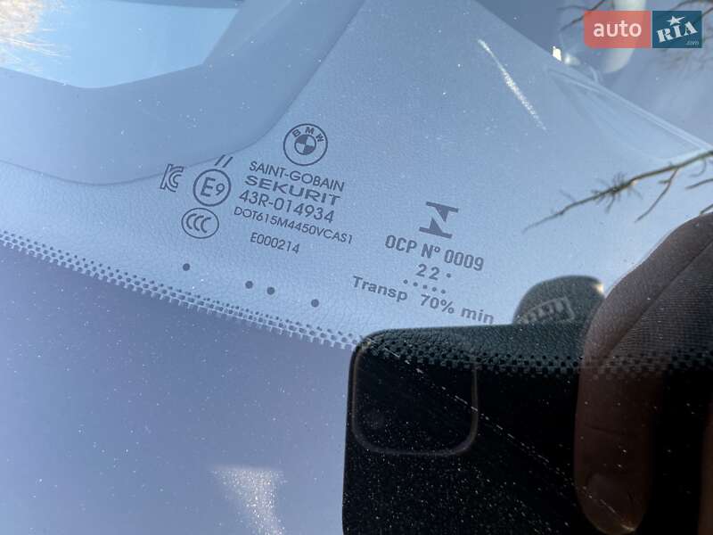 Седан BMW 3 Series 2022 в Киеве