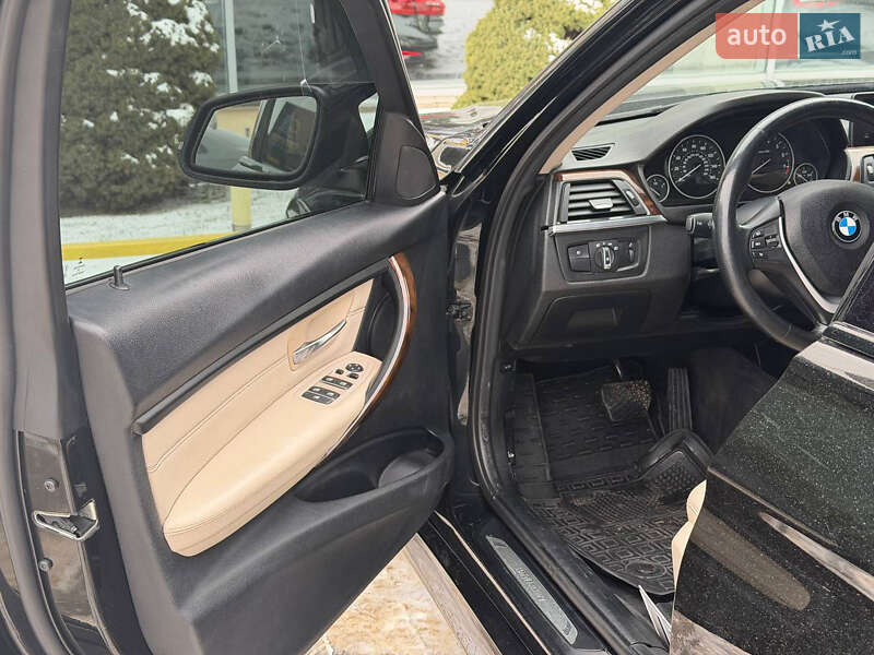Седан BMW 3 Series 2014 в Одессе