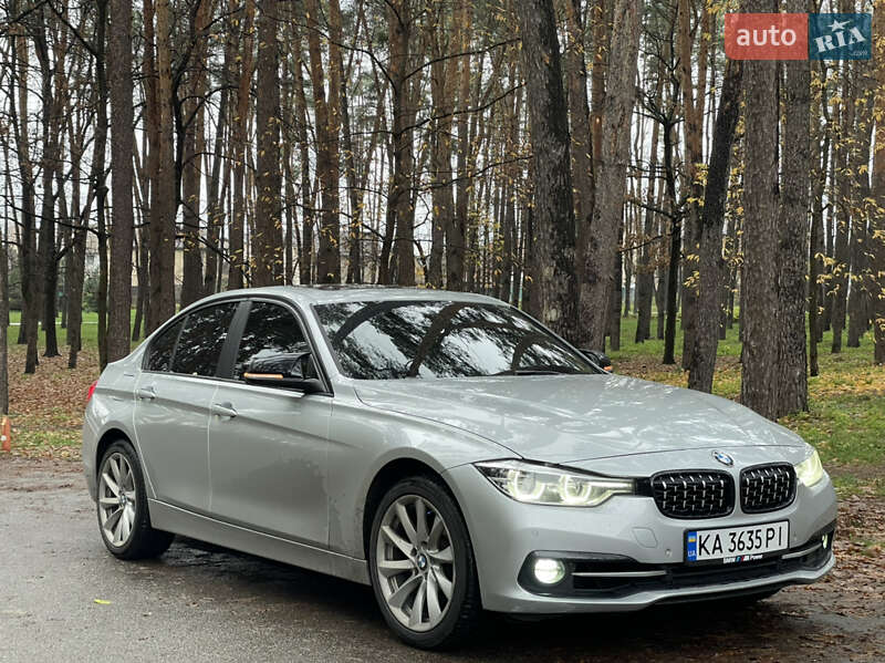 Седан BMW 3 Series 2016 в Киеве