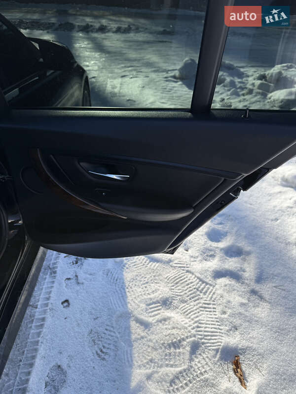 Седан BMW 3 Series 2015 в Шепетовке