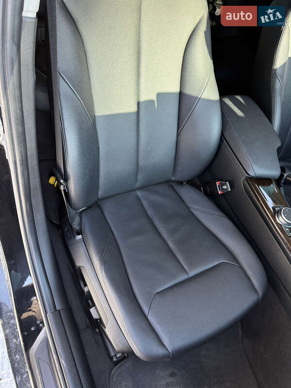 Седан BMW 3 Series 2015 в Шепетовке