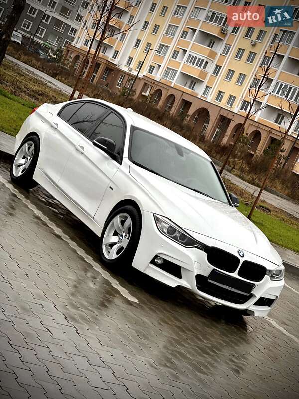 Седан BMW 3 Series 2013 в Ирпене