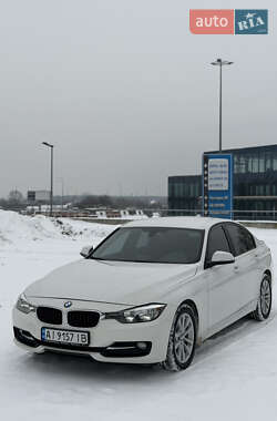 Седан BMW 3 Series 2016 в Киеве
