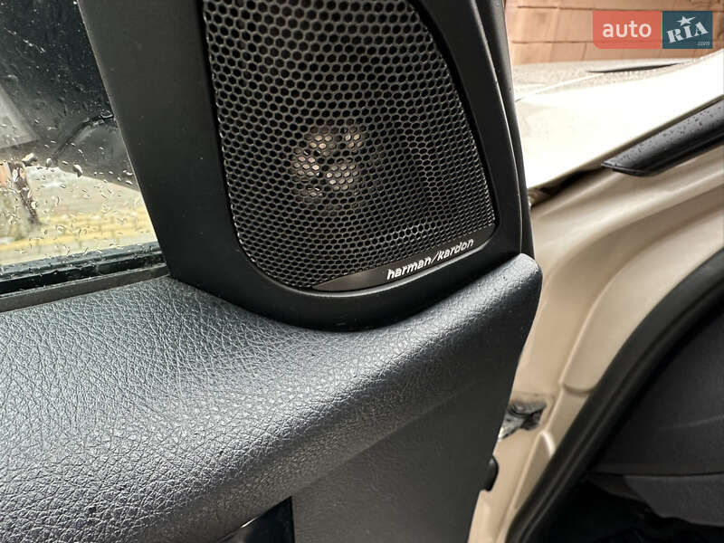 Седан BMW 3 Series 2013 в Одессе