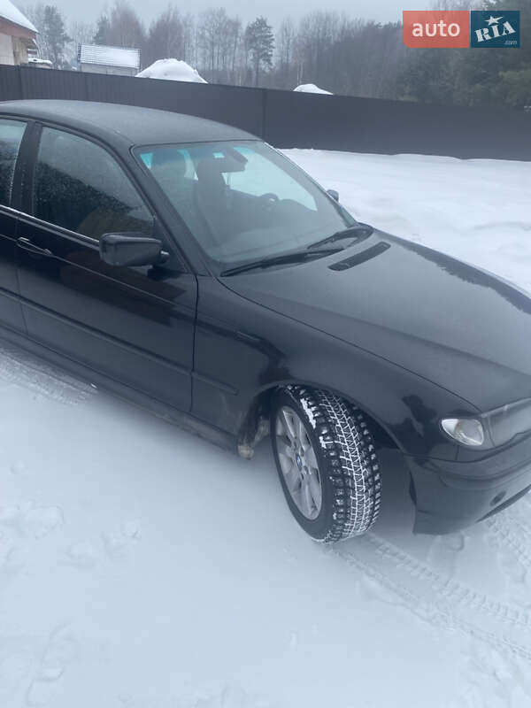 Седан BMW 3 Series 2004 в Шацке