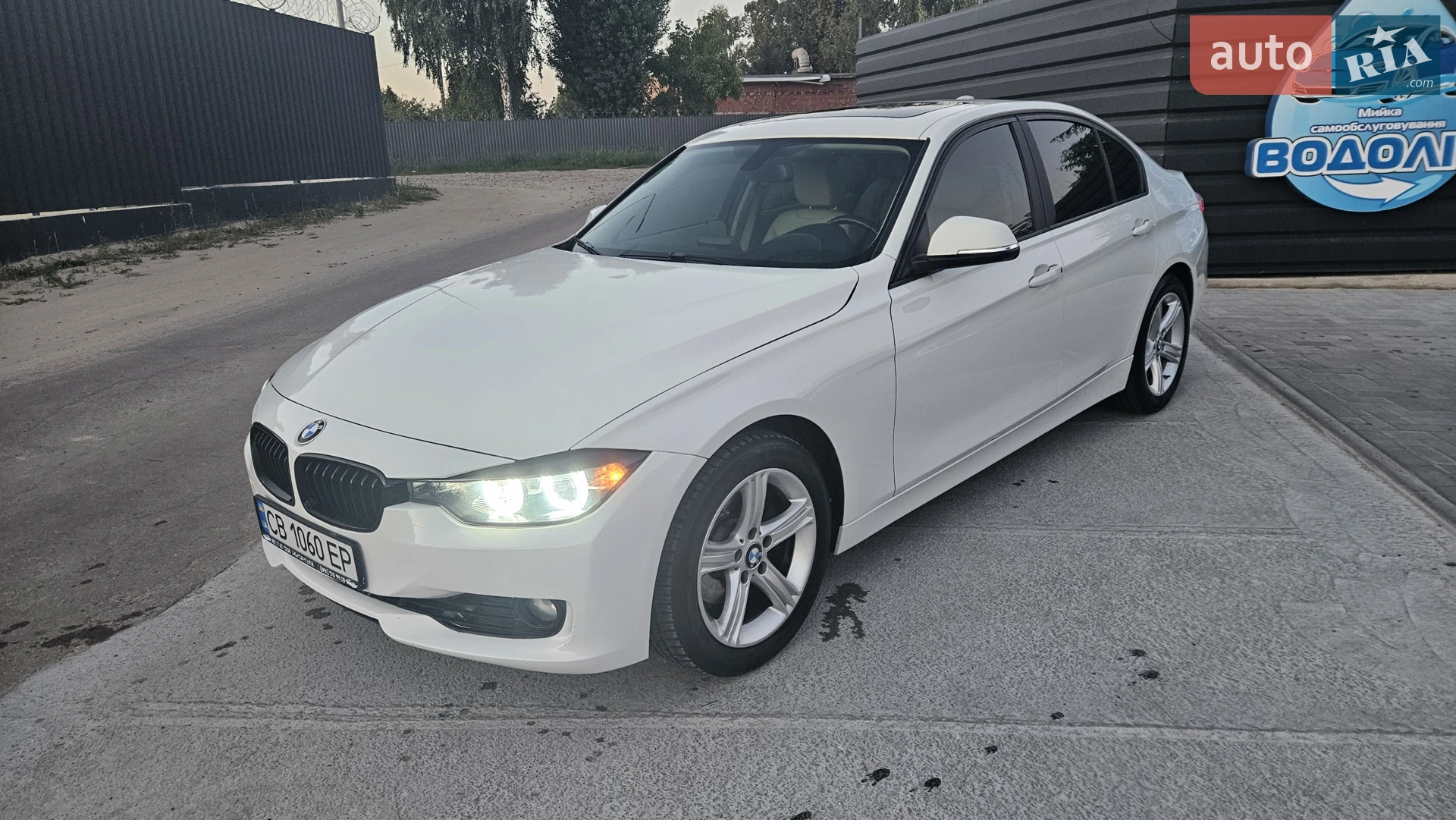 2013 BMW 3er - мініатюра 2