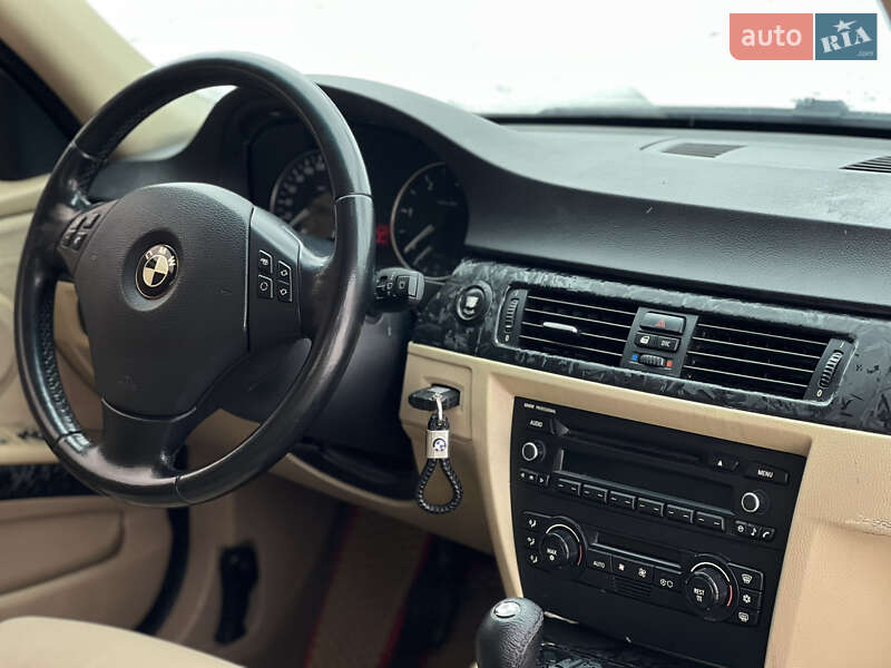 Седан BMW 3 Series 2006 в Виннице