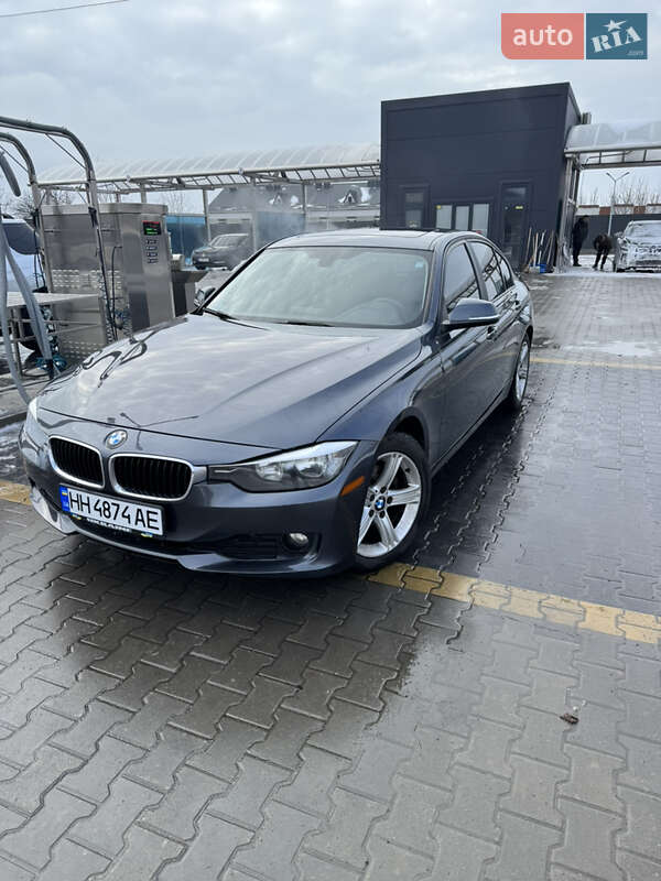 Седан BMW 3 Series 2013 в Николаеве