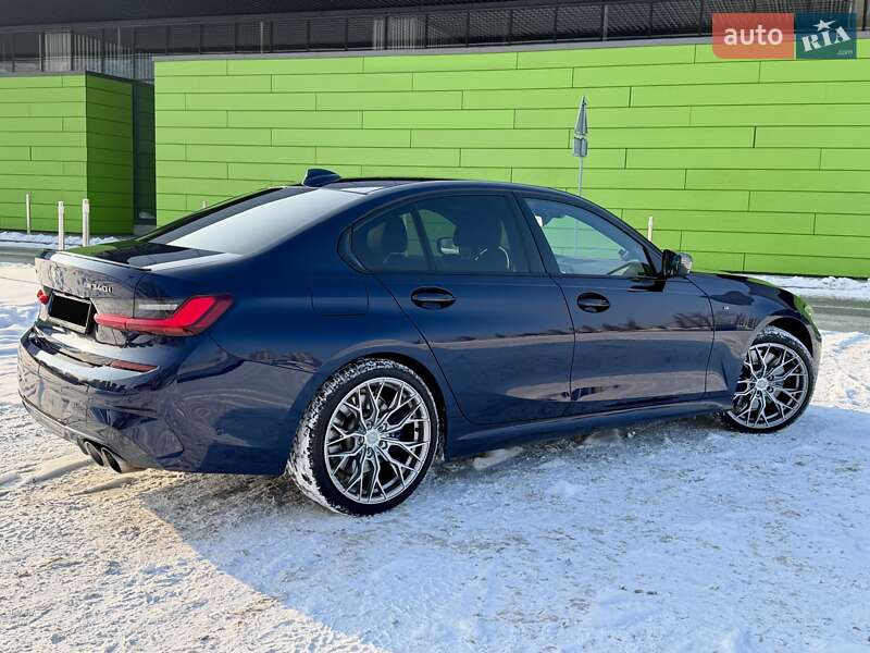 Седан BMW 3 Series 2021 в Киеве