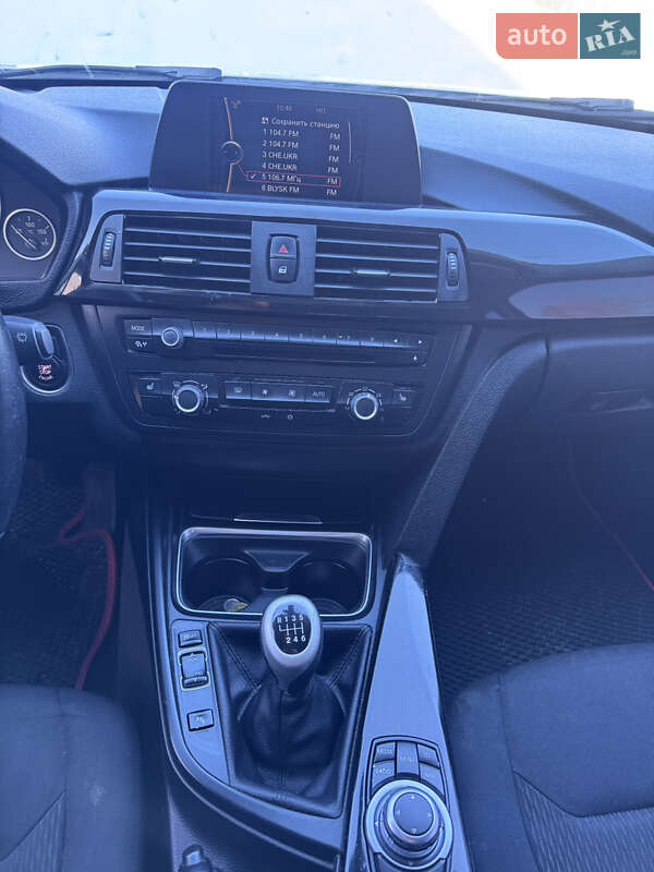 Седан BMW 3 Series 2012 в Хмельницком