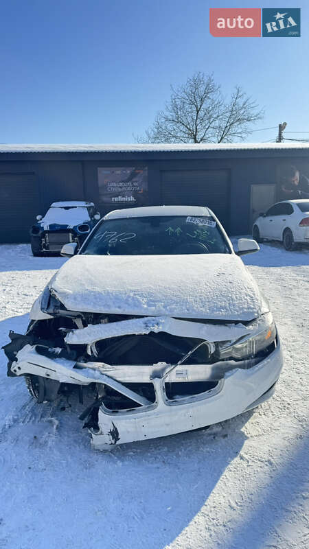 Седан BMW 3 Series 2016 в Ровно фото 9 Седан BMW 3 Series 2016 в Ровно