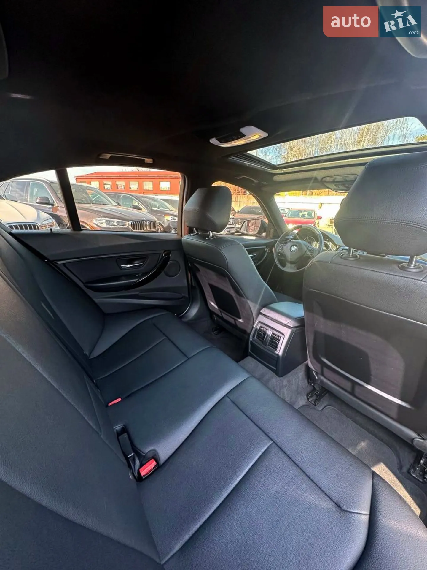 2015 BMW 3er - мініатюра 18