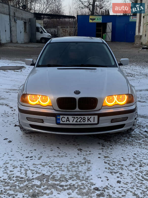 Седан BMW 3 Series 2000 в Каневе фото 2 Седан BMW 3 Series 2000 в Каневе