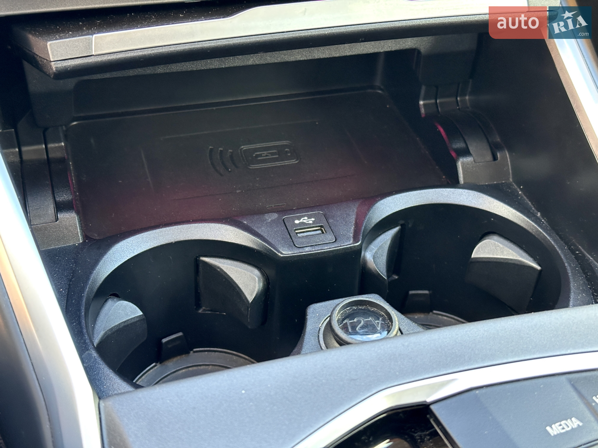2024 BMW 3er - мініатюра 29