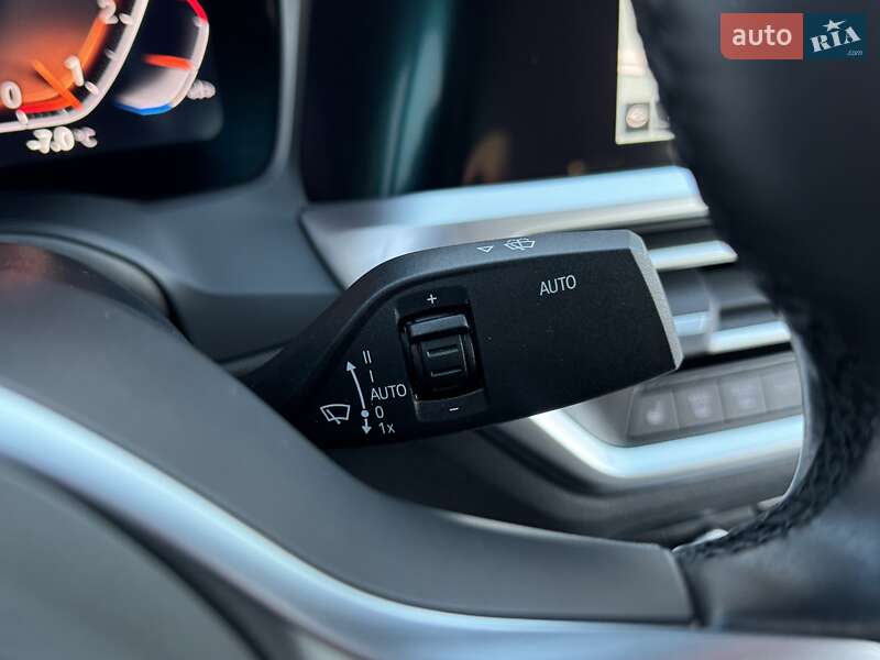 Седан BMW 3 Series 2021 в Киеве