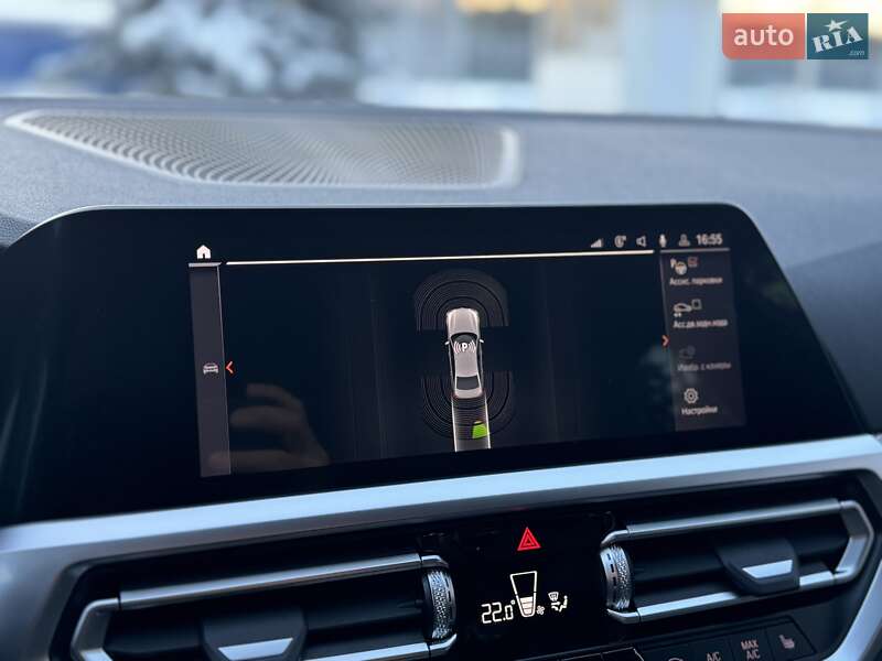 Седан BMW 3 Series 2021 в Киеве