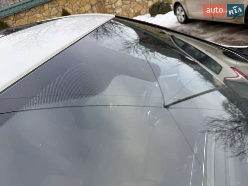 Седан BMW 3 Series 2017 в Могилев-Подольске