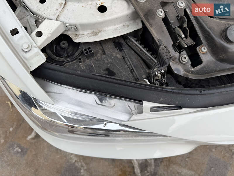 Седан BMW 3 Series 2017 в Могилев-Подольске