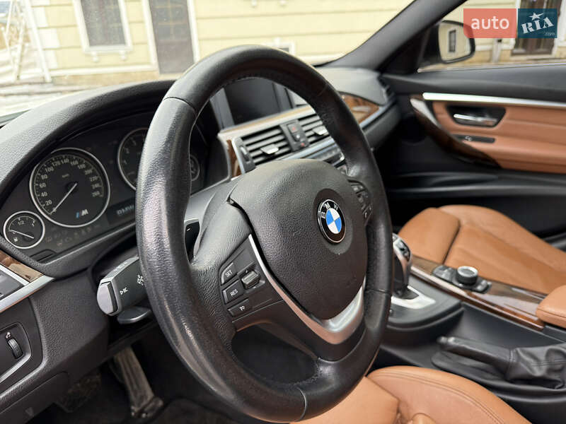 Седан BMW 3 Series 2017 в Могилев-Подольске