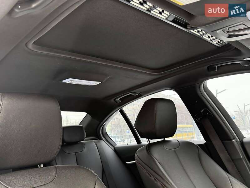Седан BMW 3 Series 2018 в Киеве фото 20 Седан BMW 3 Series 2018 в Киеве