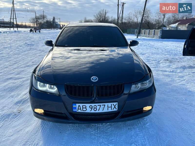 Седан BMW 3 Series 2008 в Мирополе