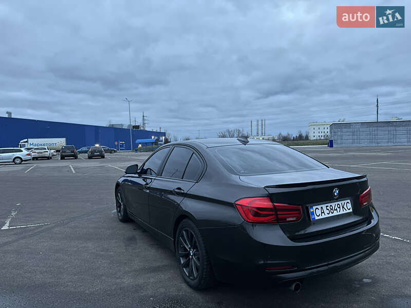 Седан BMW 3 Series 2016 в Полтаве