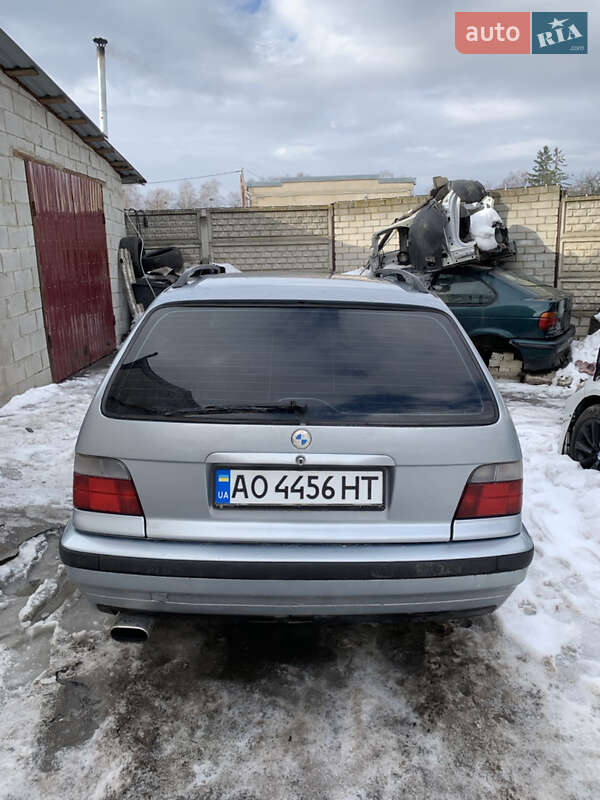 Универсал BMW 3 Series 1997 в Ровно