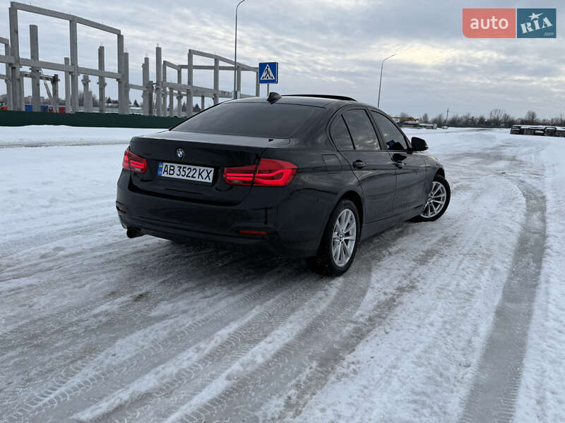 Седан BMW 3 Series 2016 в Виннице
