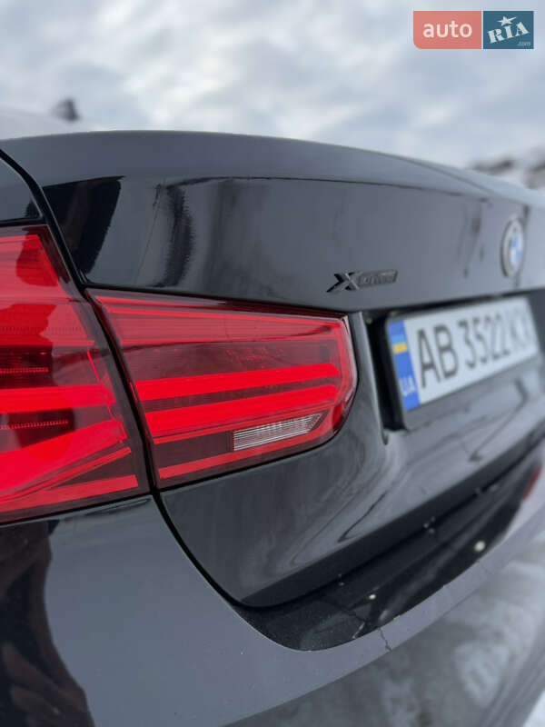 Седан BMW 3 Series 2016 в Виннице