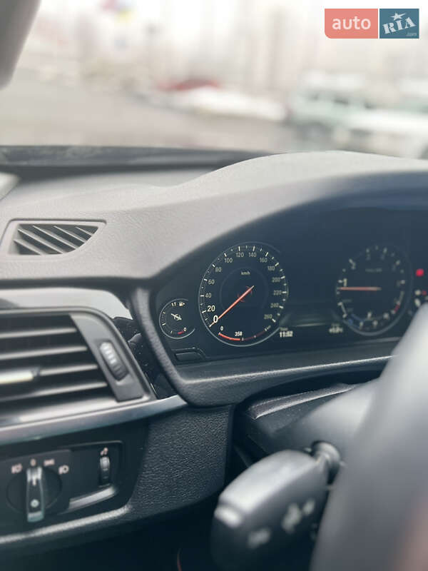 Седан BMW 3 Series 2014 в Хмельницком